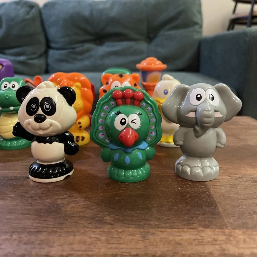 VTech Smartville Learning Alphabet Train Lot of‎ 22 Animals Signs